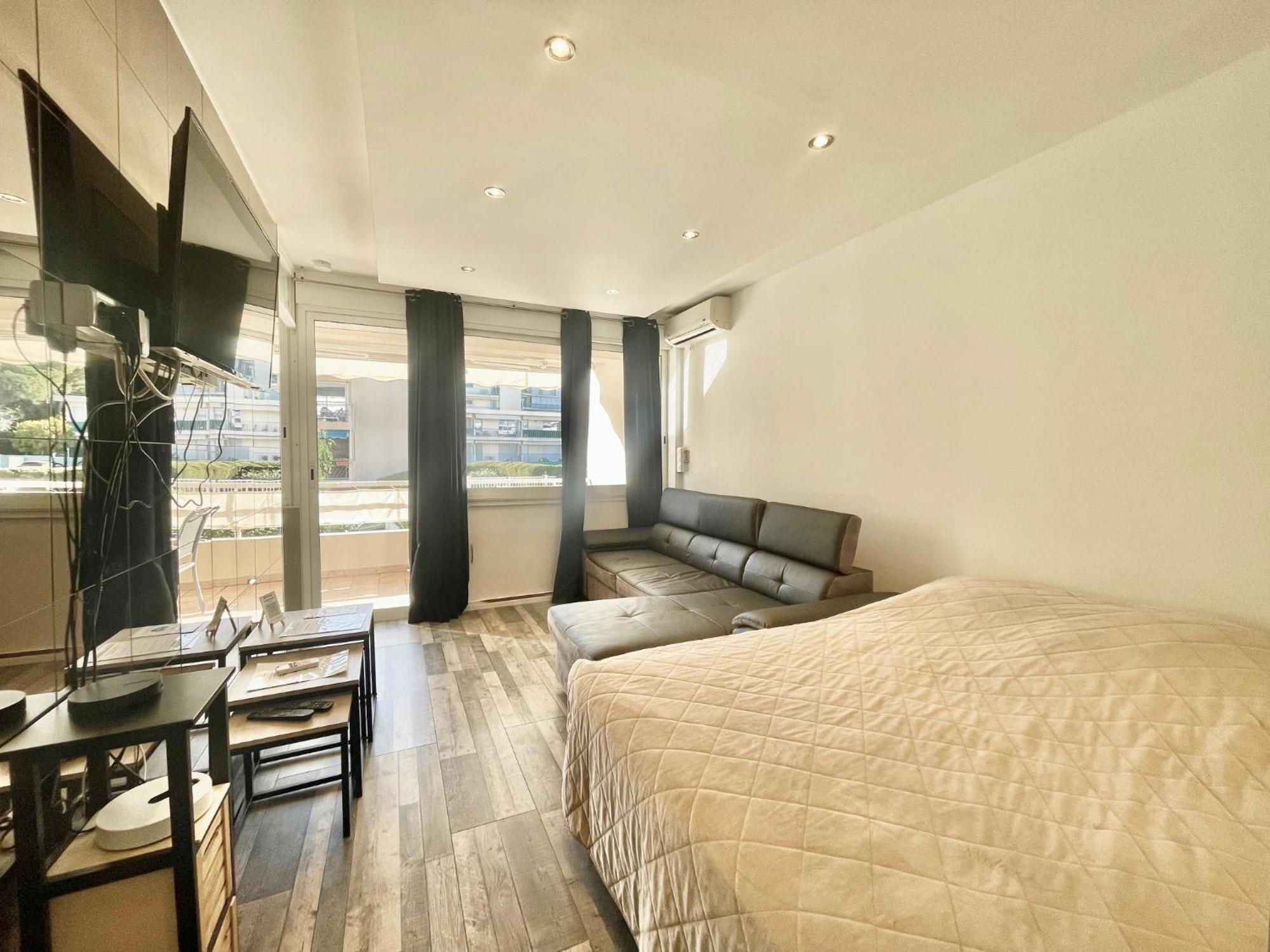 Palm Paradise, By Welcome To Cannes Apartamento Exterior foto